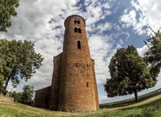 Pilica – charakterystyka rzeki kościół św Idziego w Inowłodzu