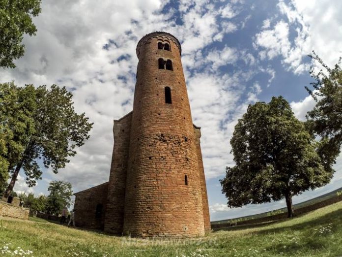 Kościół św. Idziego w Inowłodzu kościół św Idziego w Inowłodzu