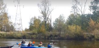 Eskimoska w kajaku 3 osobowym